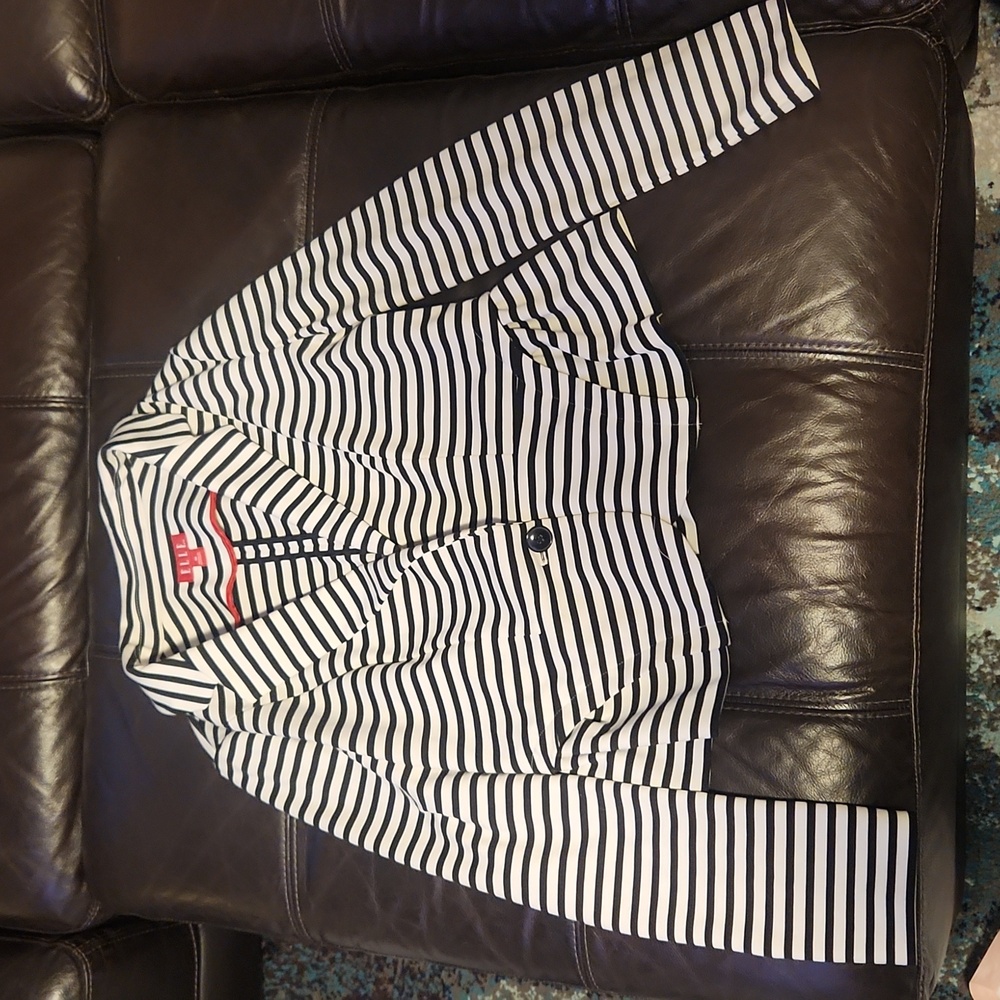 Elle striped blazer